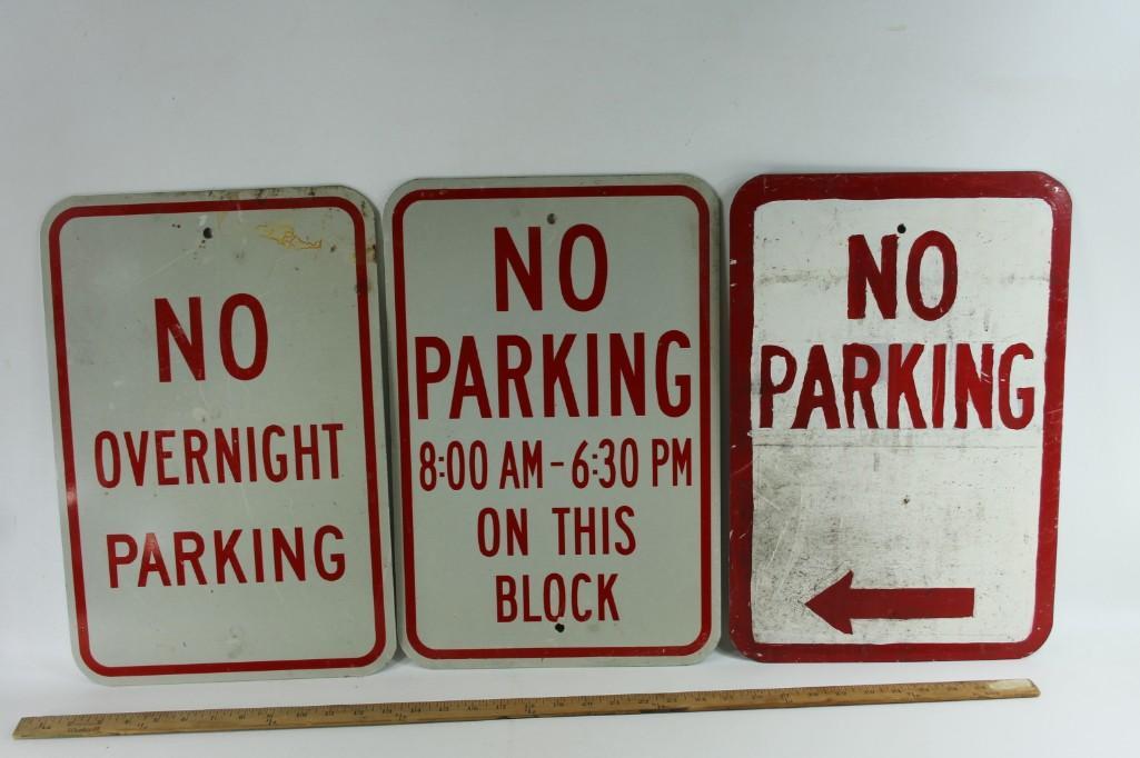 Lot of 5 Assorted No Parking Signs (1 of 7)