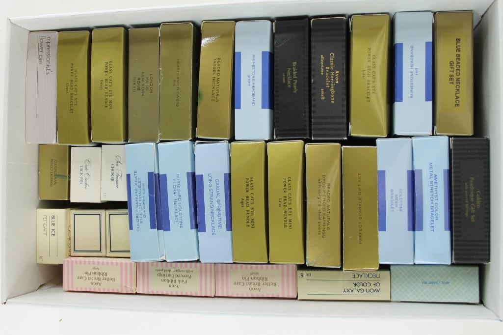 Lot of Avon Costume Jewelry in Original Boxes: Lot of Avon Costume Jewelry in Original Boxes