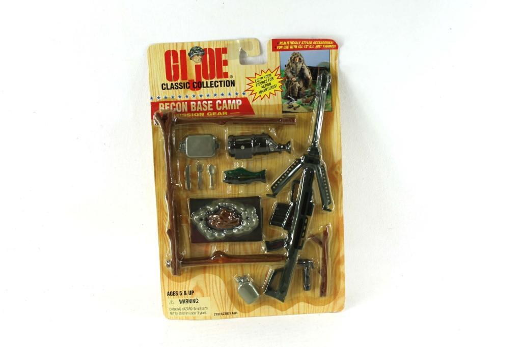 Kenner GI Joe Classic Collection Recon Base Camp New in: Kenner GI Joe Classic Collection Recon Base Camp New in Package