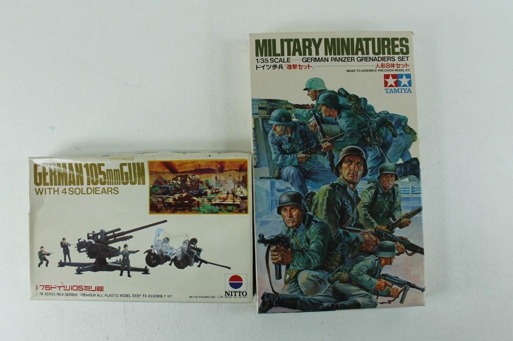 Lot of 2 Military Model Kits German 105mm Gun and: Lot of 2 Military Model Kits German 105mm Gun with 4 Soldiears and Panzer Grenadiers Set Nitto and Tamiya
