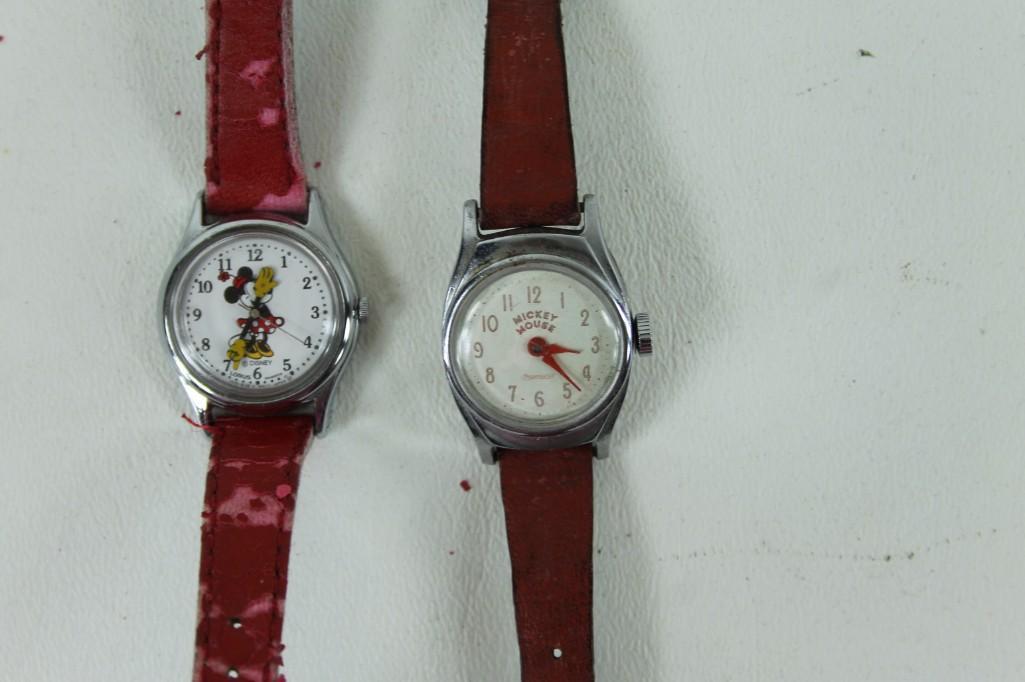 Ingersoll and Lorus Mickey Mouse and Minnie Mouse: Ingersoll and Lorus Mickey Mouse and Minnie Mouse Watches These are pretty worn as shown in the pictures. New bands would do wonders for them.