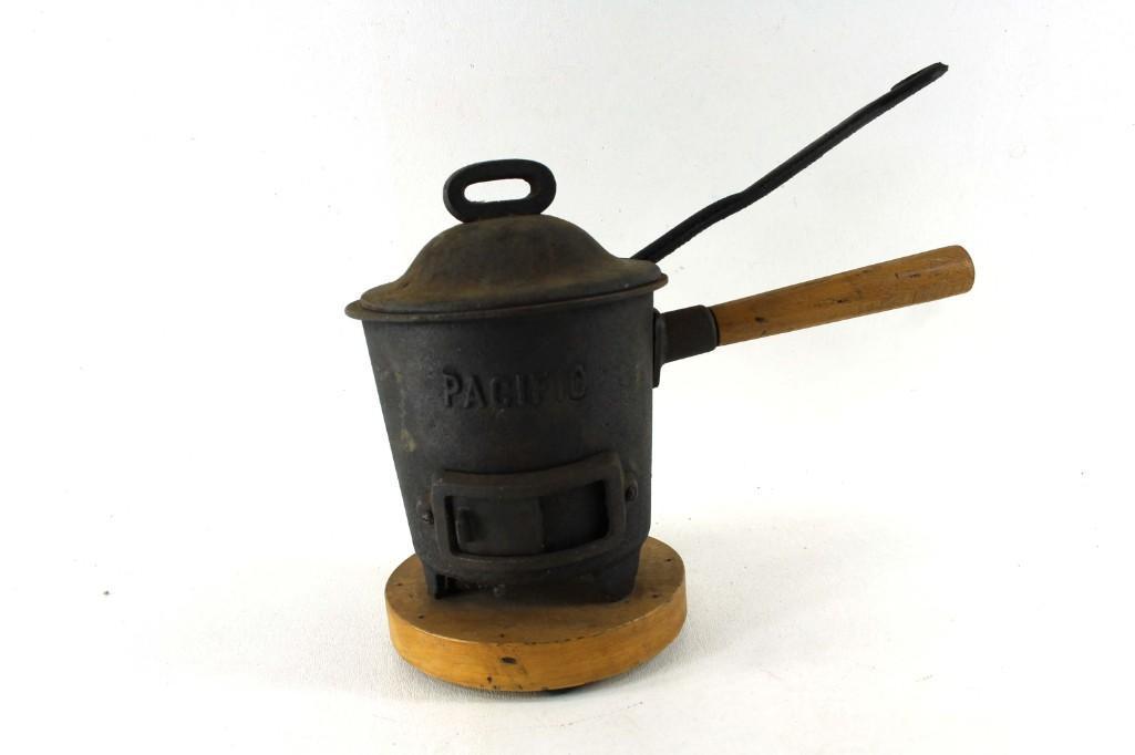 Vintage Pacific Cast Iron Japanese Cooking Vessel: Vintage Pacific Cast Iron Japanese Cooking Vessel Bottom is stamped Made in Japan