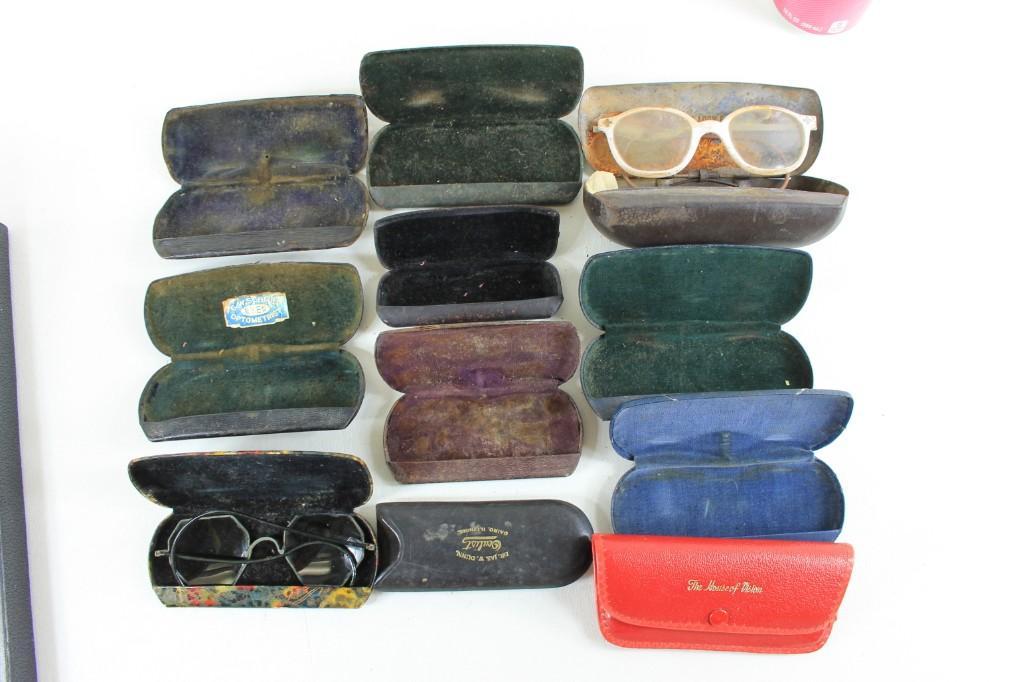 Vintage Glasses Cases and a Couple Pairs of Glasses: Vintage Glasses Cases and a Couple Pairs of Glasses incl Cateye Condition: in rough shape. See pictures