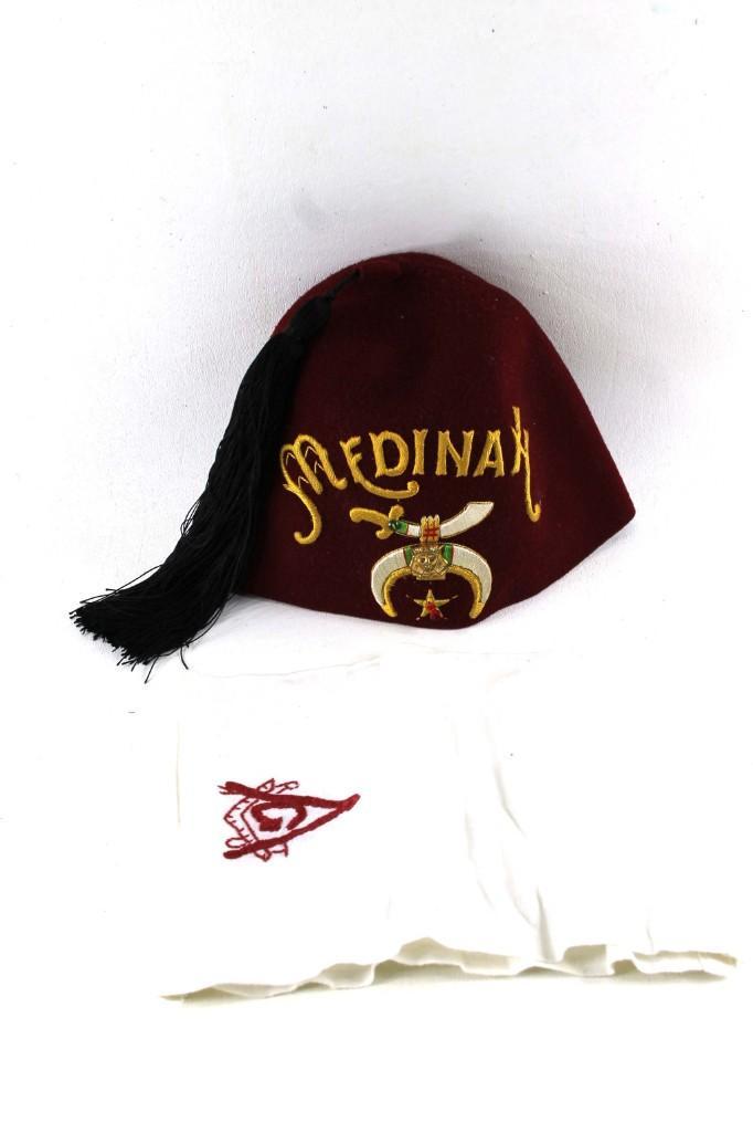 Medinah Shriners Fez Hat and Handkerchief: Medinah Shriners Fez Hat and Handkerchief