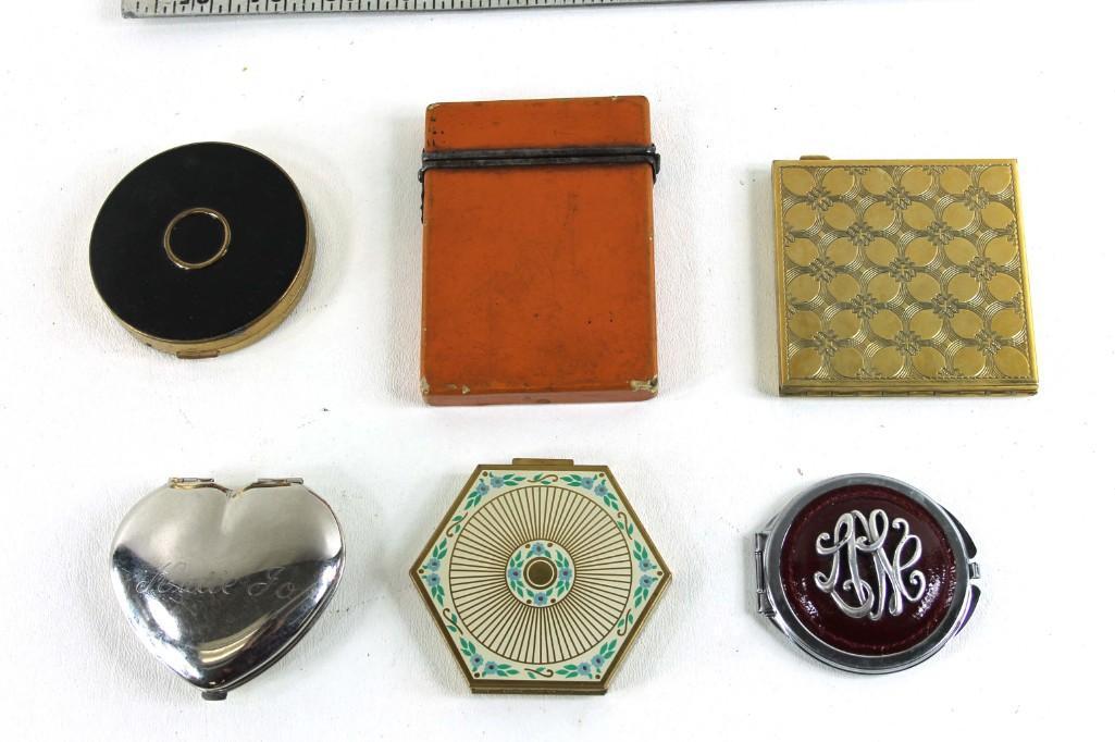 Lot of Vintage Compacts etc: Lot of Vintage Compacts etc