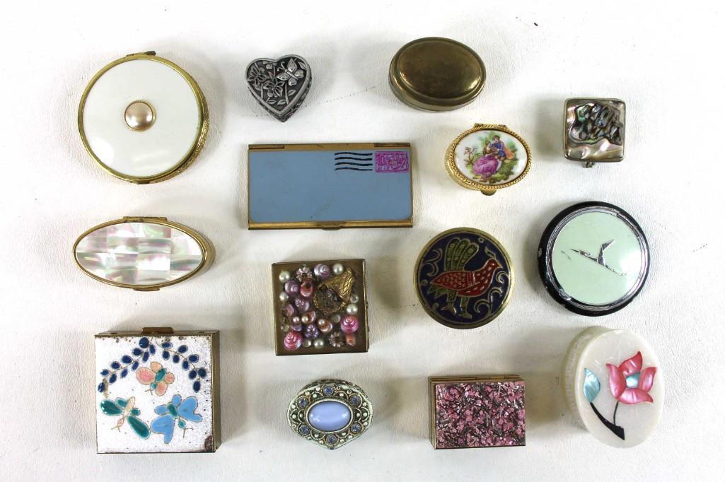 Lot of Vintage Compacts , Mirrors , Trinket Boxes , etc: Lot of Vintage Compacts , Mirrors , Trinket Boxes , etc