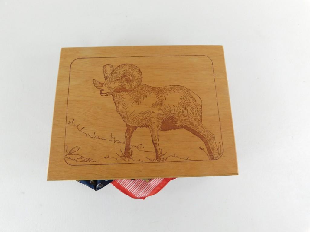 House of Windsor Cigar Box full of Handkerchiefs /: House of Windsor Cigar Box full of Handkerchiefs / Bandanas