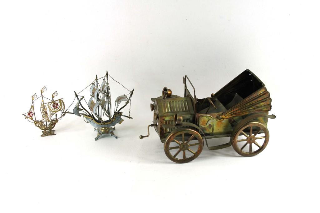 Vintage Copper Music Box that Looks Like an Old Car And: Vintage Copper Music Box that Looks Like an Old Car And 2 Metal Ships