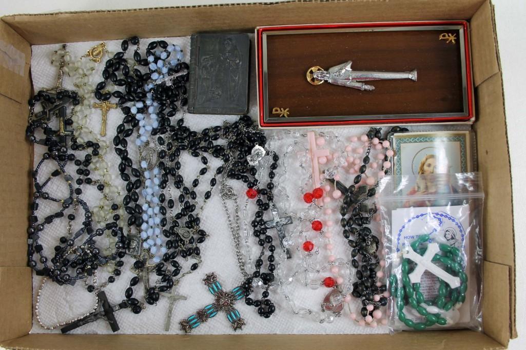 Lot of Rosaries and Vintage Religious Items (1 of 5)