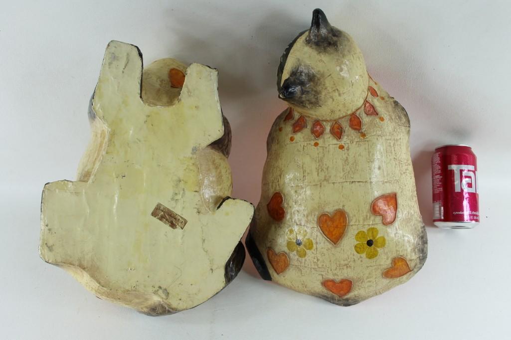 Paper Mache / Papier-mchÃ© art cat container (1 of 6)