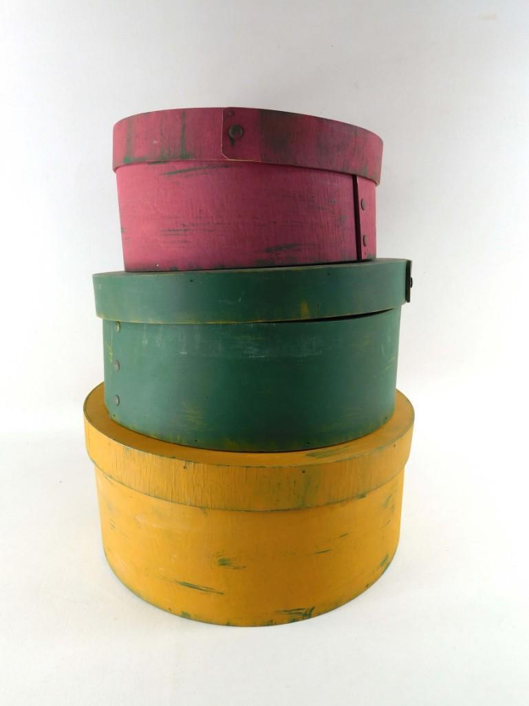 Set of 3 Nesting Wooden Hat Boxes (1 of 4)