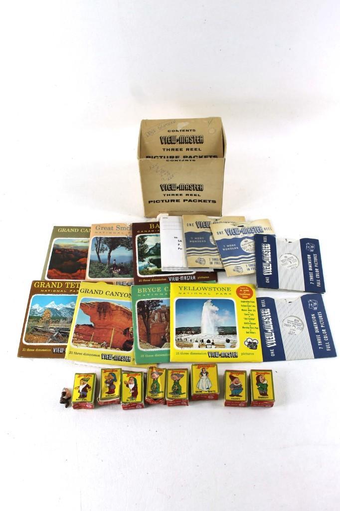 Lot of Vintage Smalls incl View Masters Reels and Snow: Lot of Vintage Smalls incl View Masters Reels and Snow White and the Seven Dwarfs Figures