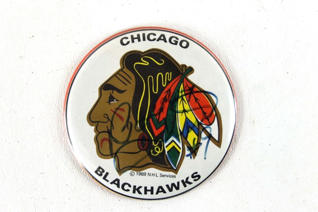 1969 Blackhawks Pin Signed Bobby Hull No COA (1 of 2)