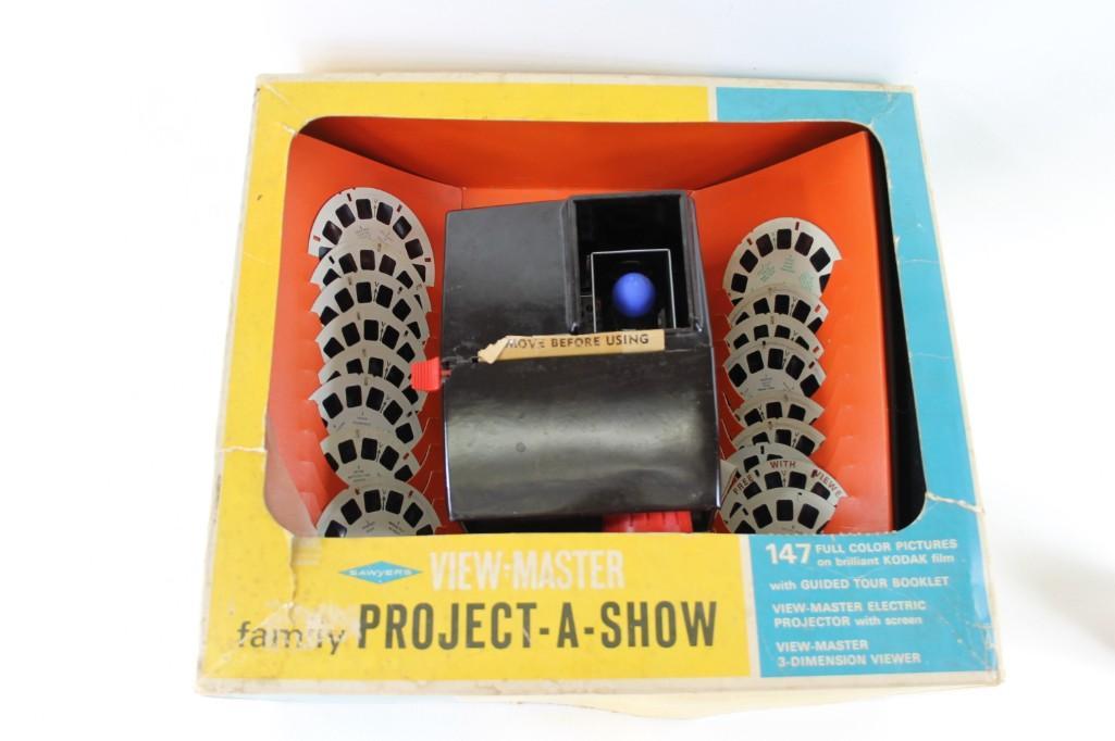 View Master Family Project a Show in Original Box (1 of 7)