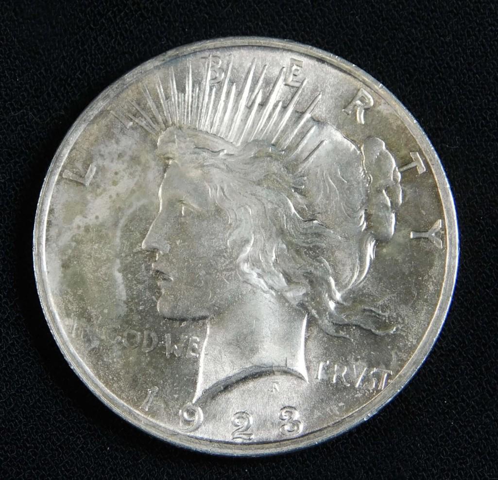 1923-P Silver Peace Dollar (1 of 2)