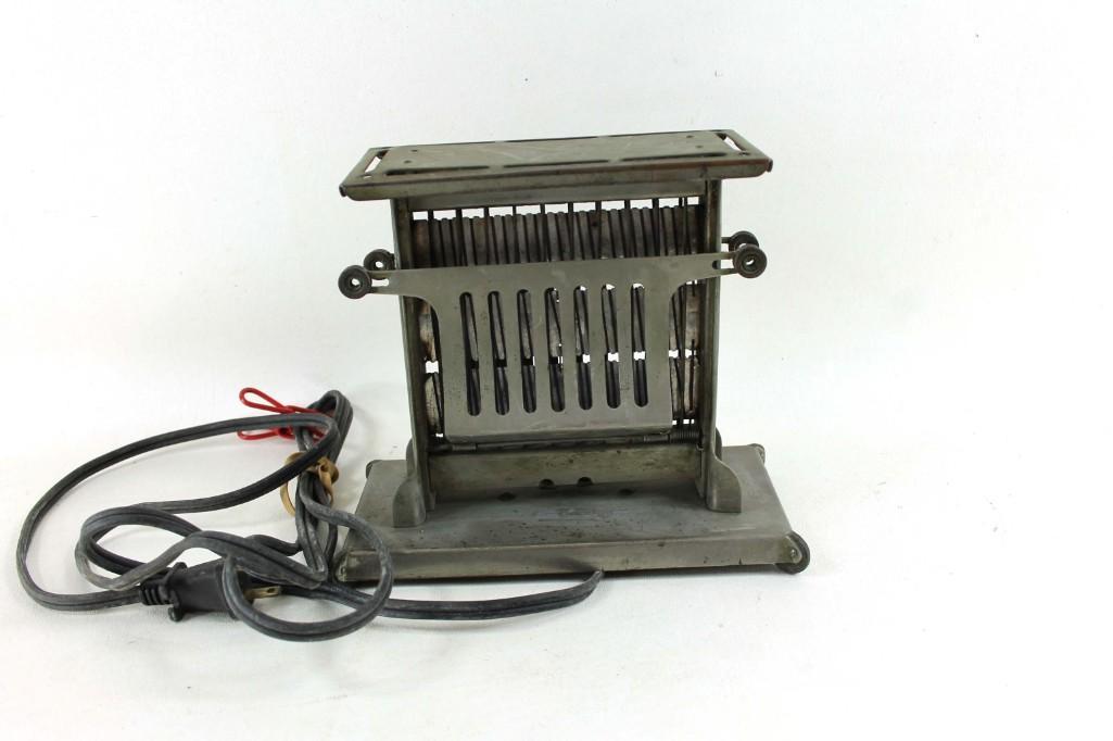 Vintage Toaster (1 of 3)