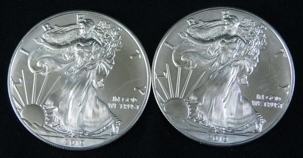 Lot of 2 BU 2019 American Silver Eagles (1 of 2)