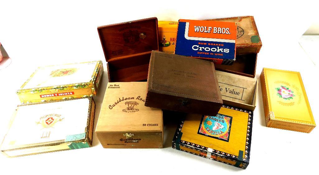 Collectible Cigar Boxes: Twelve Collectible Cigar Boxes