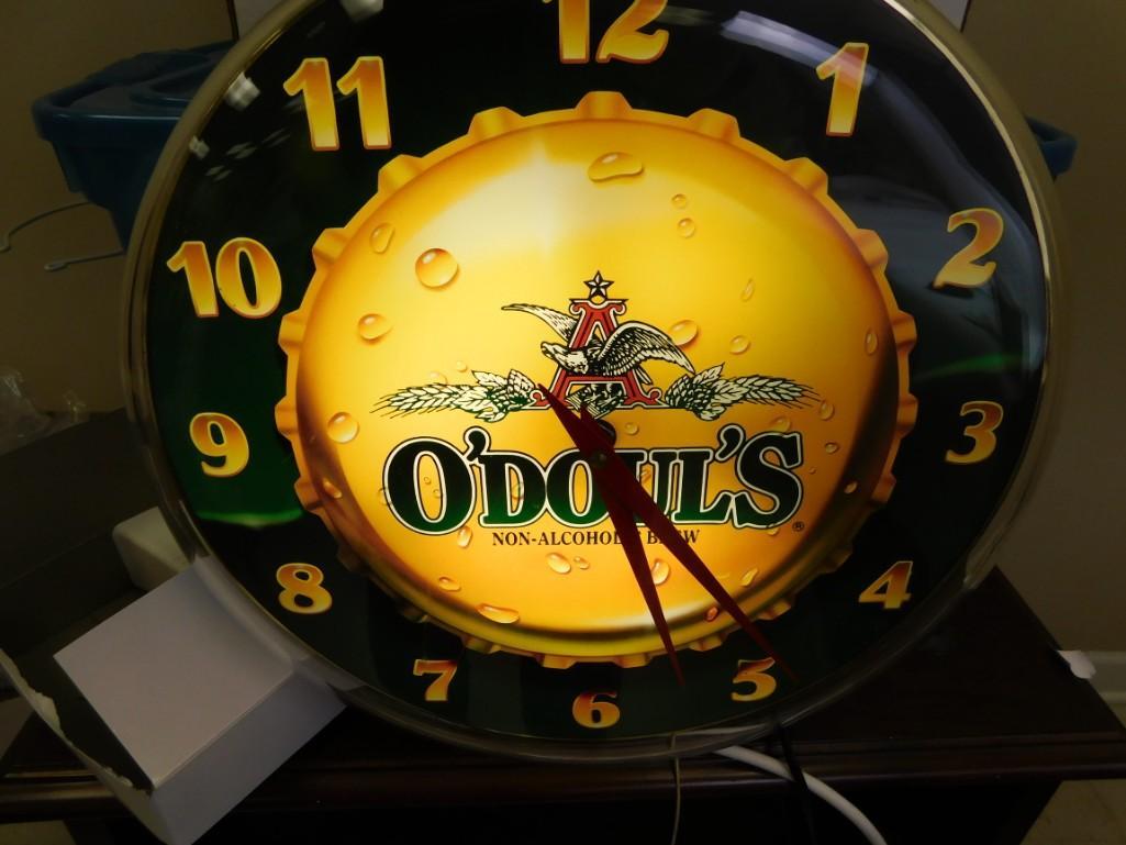 O'Doul's Lighted Advertising Clock (1 of 4)