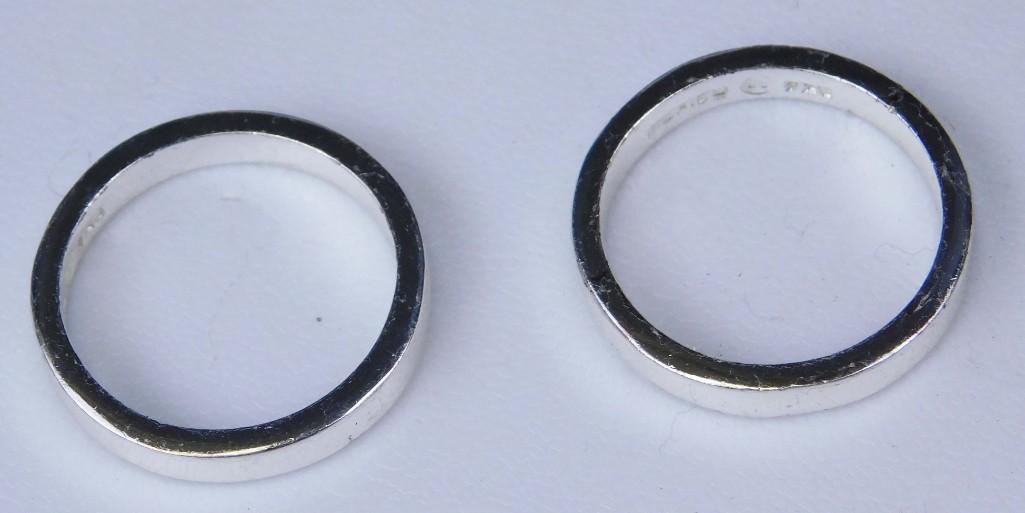Lot of 2 Sterling Silver Rings: Lot of 2 Sterling Silver Rings or Wedding Bands