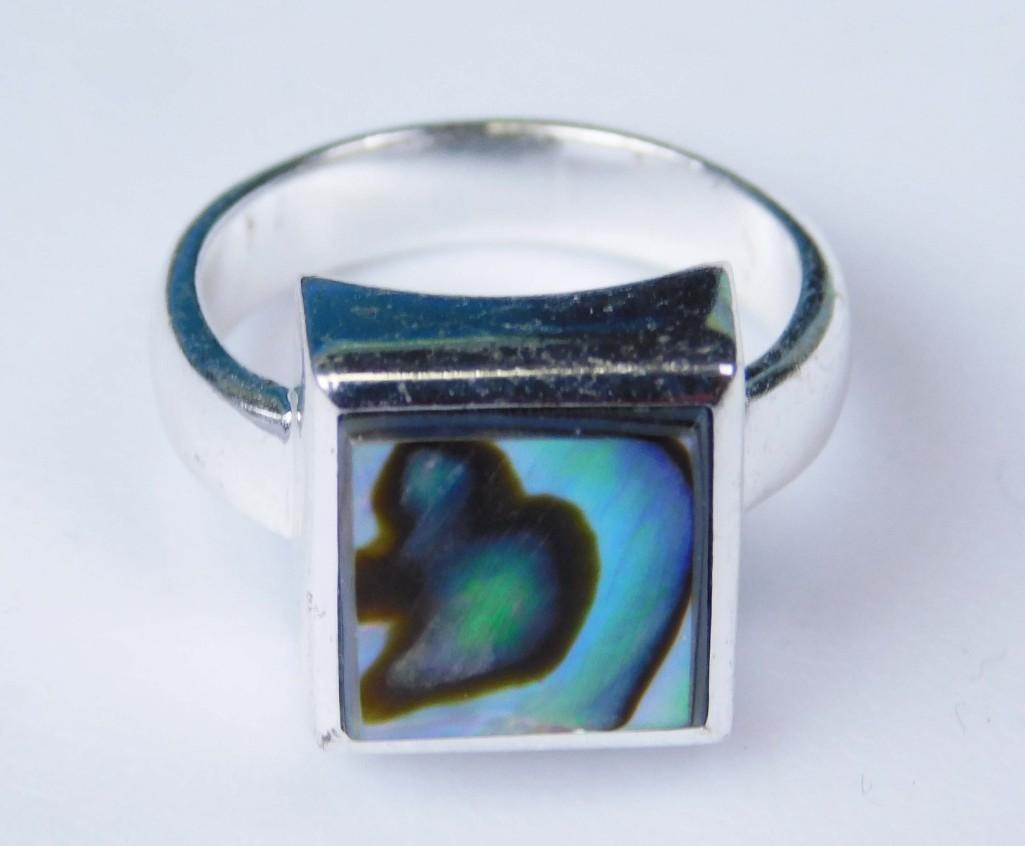 Sterling Silver Ring with Abalone Square: Sterling Silver Ring with Abalone Square