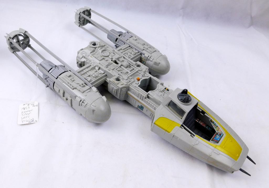 1983 Kenner Star Wars Y-Wing Fighter (1 of 3)