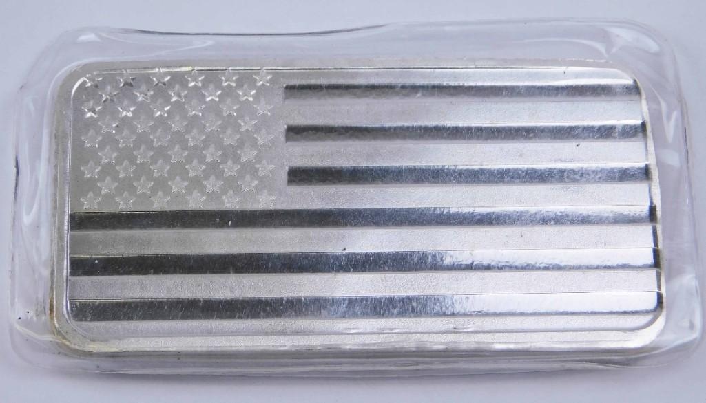 10 Troy Oz Pure Silver Bar with a United States Flag (1 of 2)