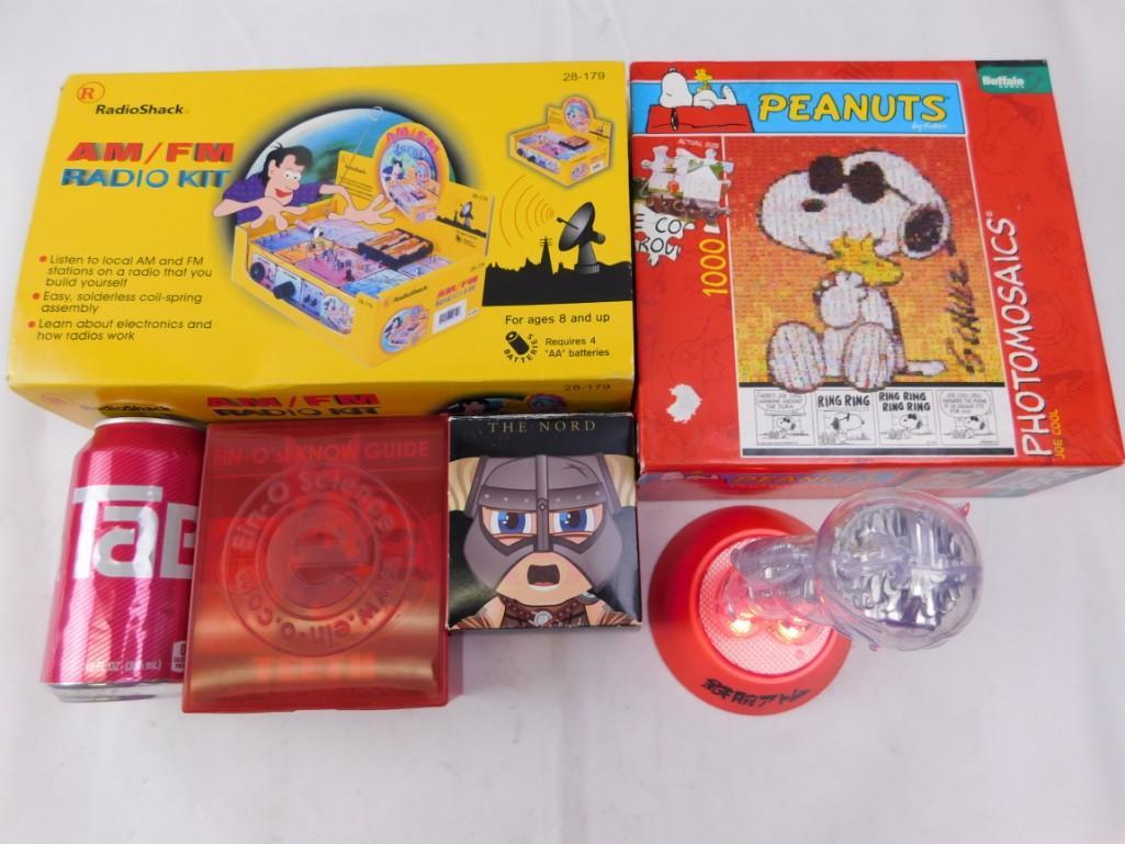 Misc. Lot - Build your own radio, Peanuts Snoopy: Misc. Lot - Build your own radio Radio Shack 28-179, Peanuts Snoopy Puzzle, Japanese Toy, The Nord, Ein-O's I Know Guide Teeth Study Kit etc.