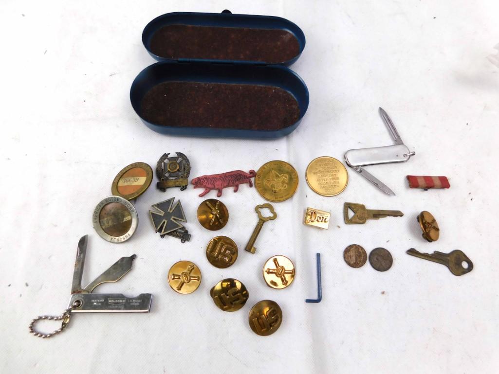 Lot of Vintage Smalls incl Military Buttons , General (1 of 2)