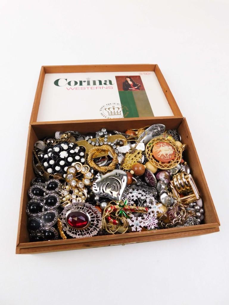 Cigar Box with Costume Jewelry: Wooden Cigar Box with Costume Jewelry