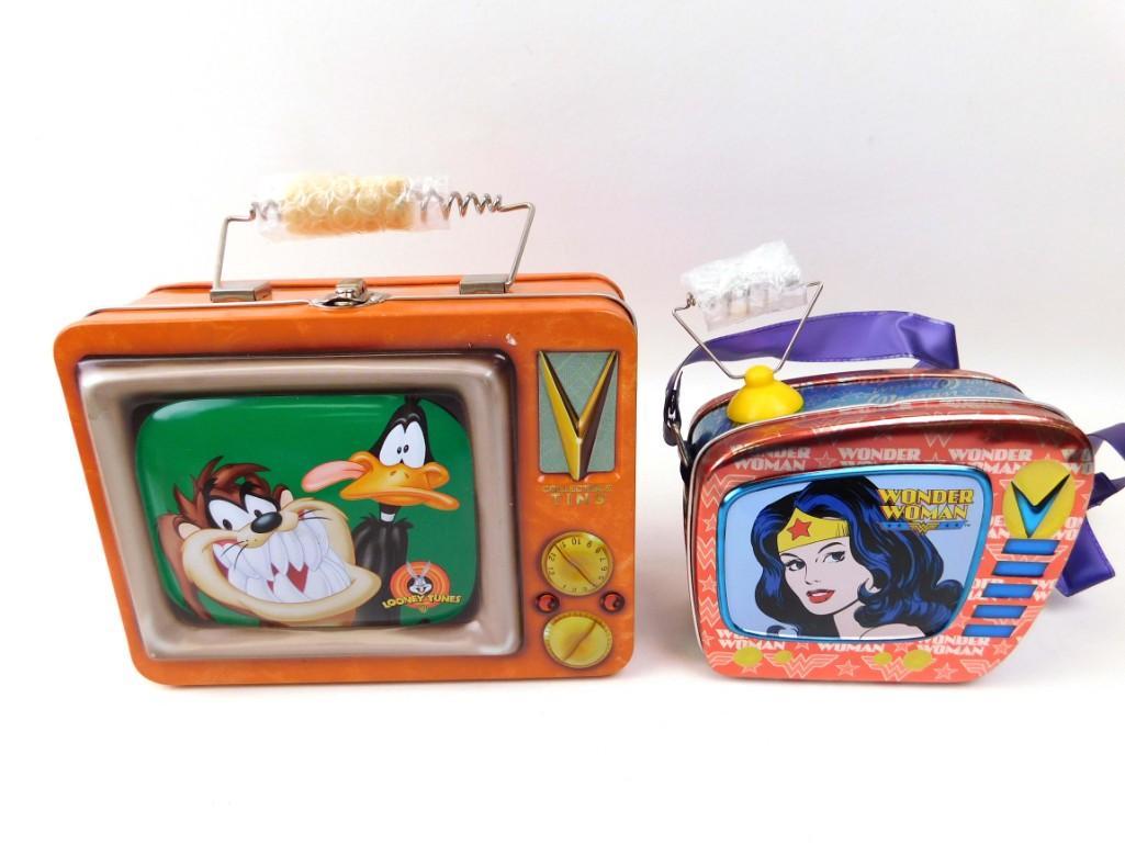 Lot of 2 Metal Lunch Boxes incl Looney Tunes and Wonder: Lot of 2 Metal Lunch Boxes incl Looney Tunes with TAZ and Daffy Duck and also a Wonder Woman Lunchbox