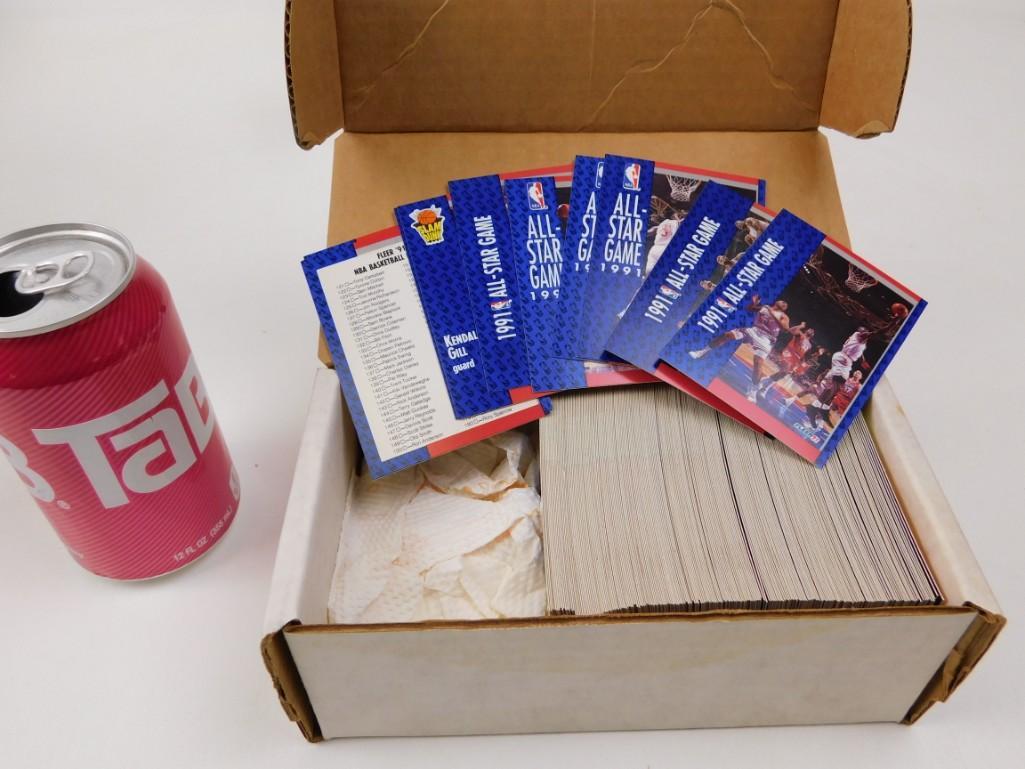 Box of Fleer 1991 All Star Game Basketball Cards: Box of Fleer 1991 All Star Game Basketball Cards May include other cards, it hasn't been checked thoroughly.