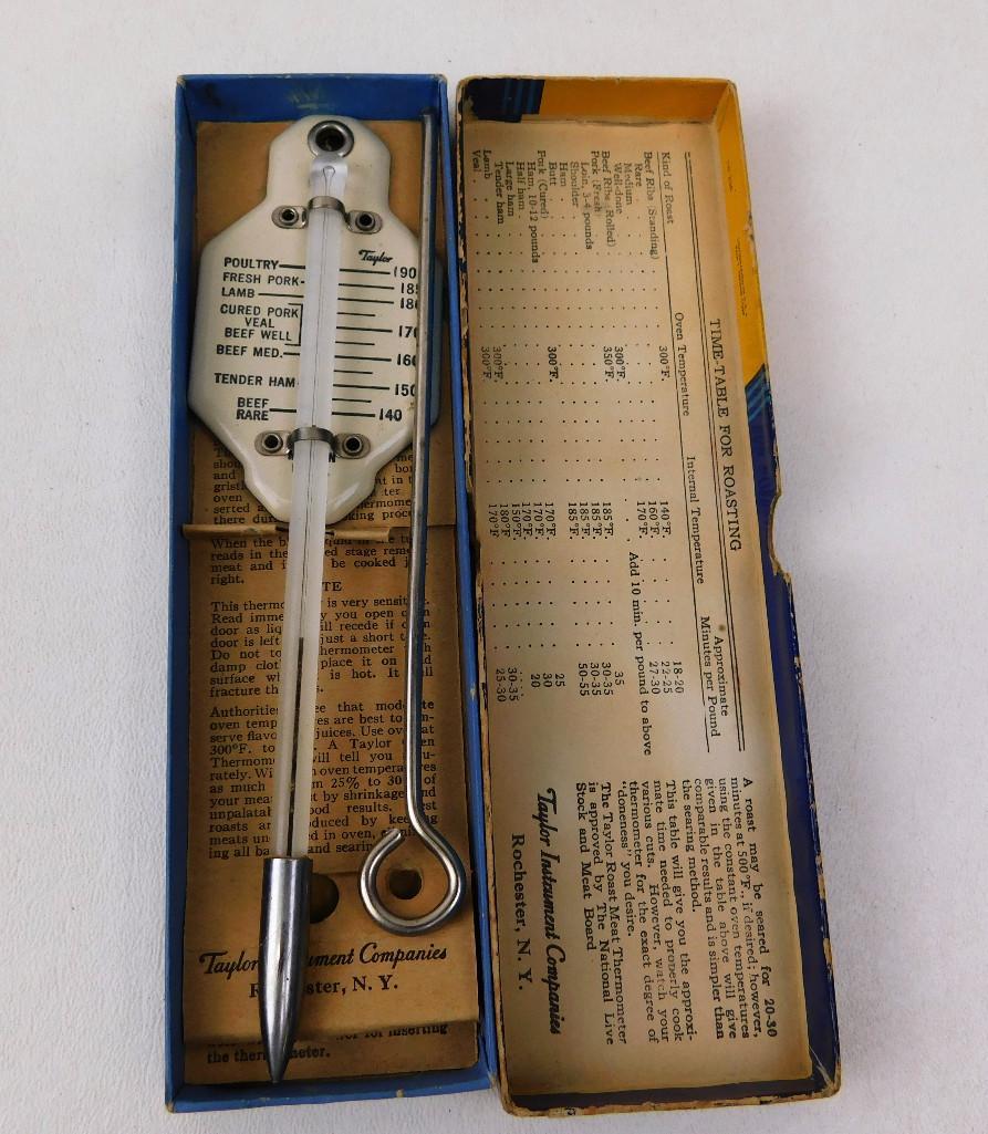 Vintage Meat Thermometer in Original Box: Vintage Meat Thermometer in Original Box