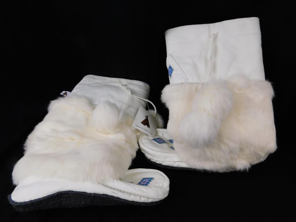 White Leather Mukluk Boots with Fur New With Tags: White Leather Mukluk Boots with Beaded Design and Fur New With Tags