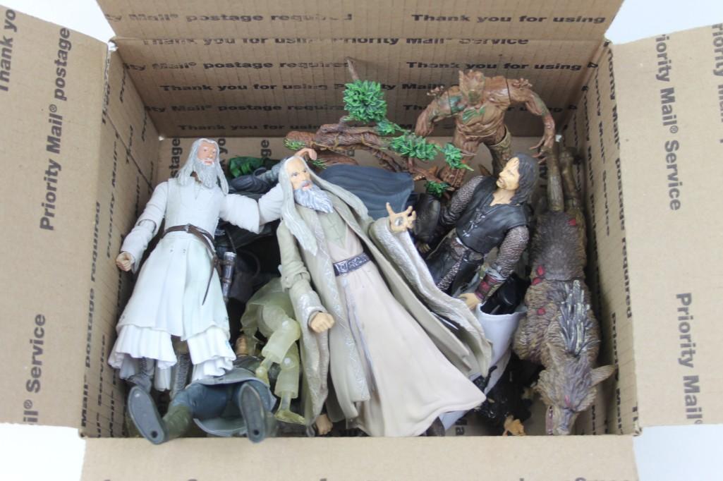 Lot of Lord of the Rings Action Figures (LOTR) (1 of 4)