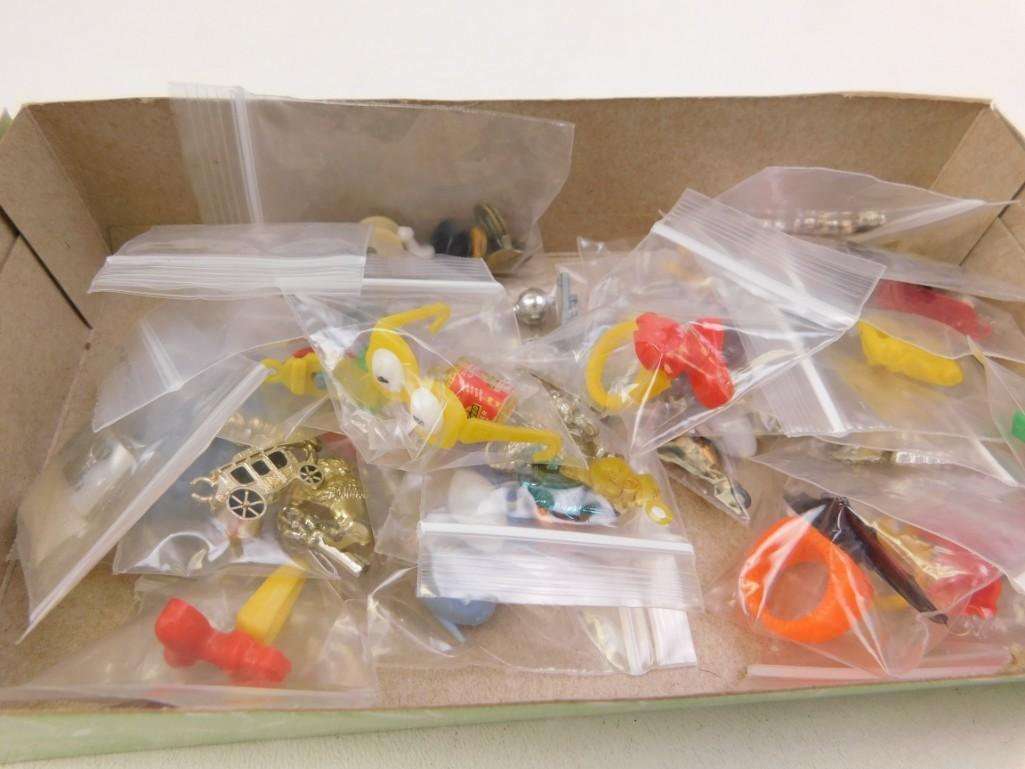 Lot of Vintage Plastic Gumball Machine Toys or Charms: Lot of Vintage Small Plastic Gumball Machine Toys or Charms incl Gumby and Pokey