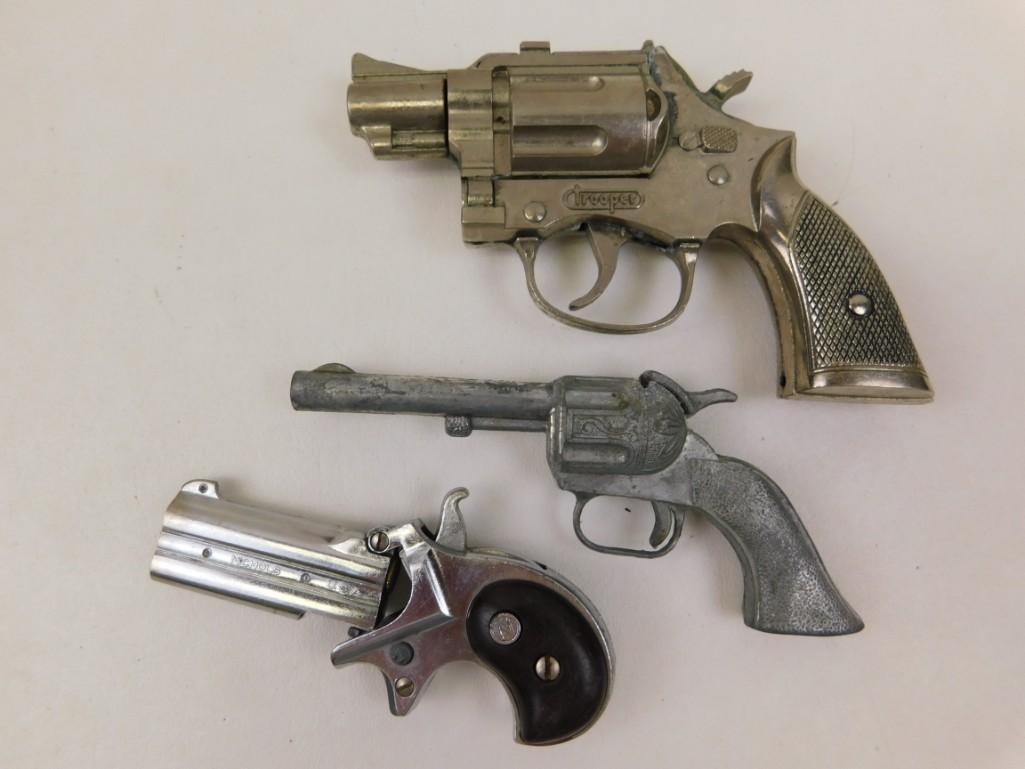 Lot of 3 Vintage Toy Cap Guns (1 of 6)