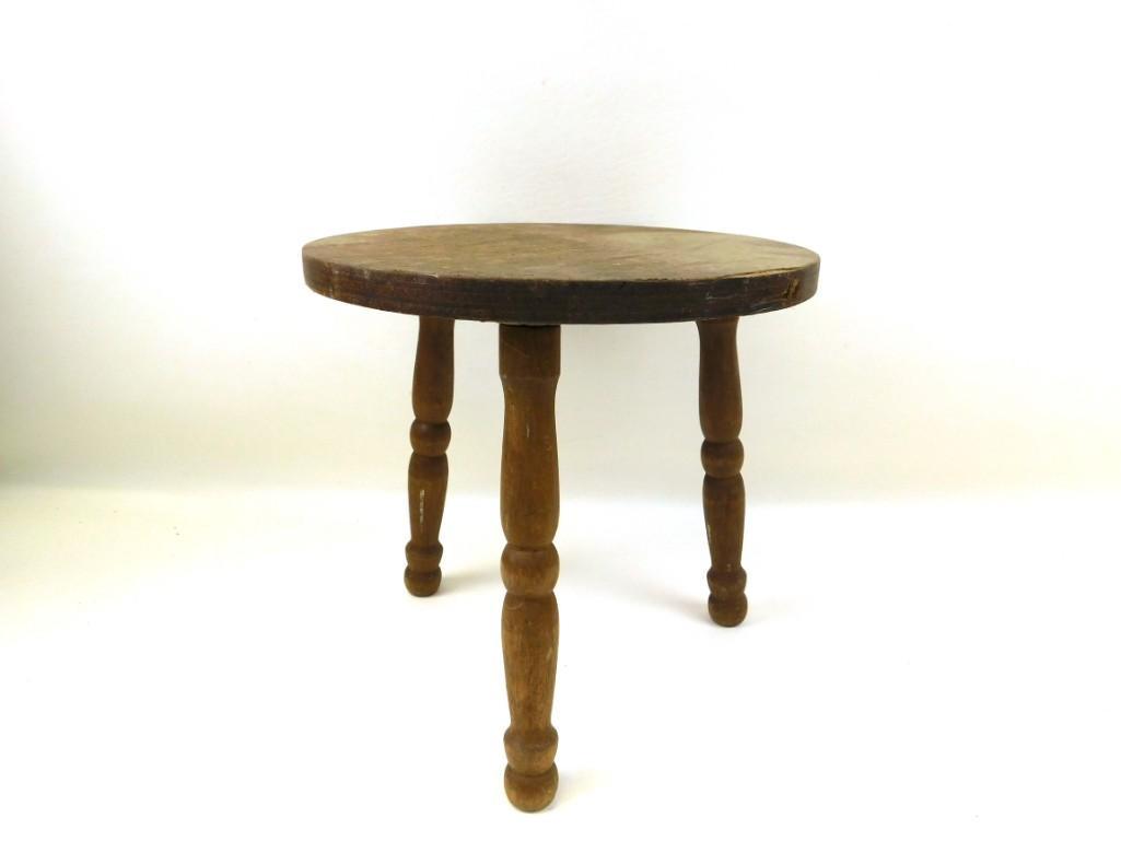 Vintage Milking Stool (1 of 4)