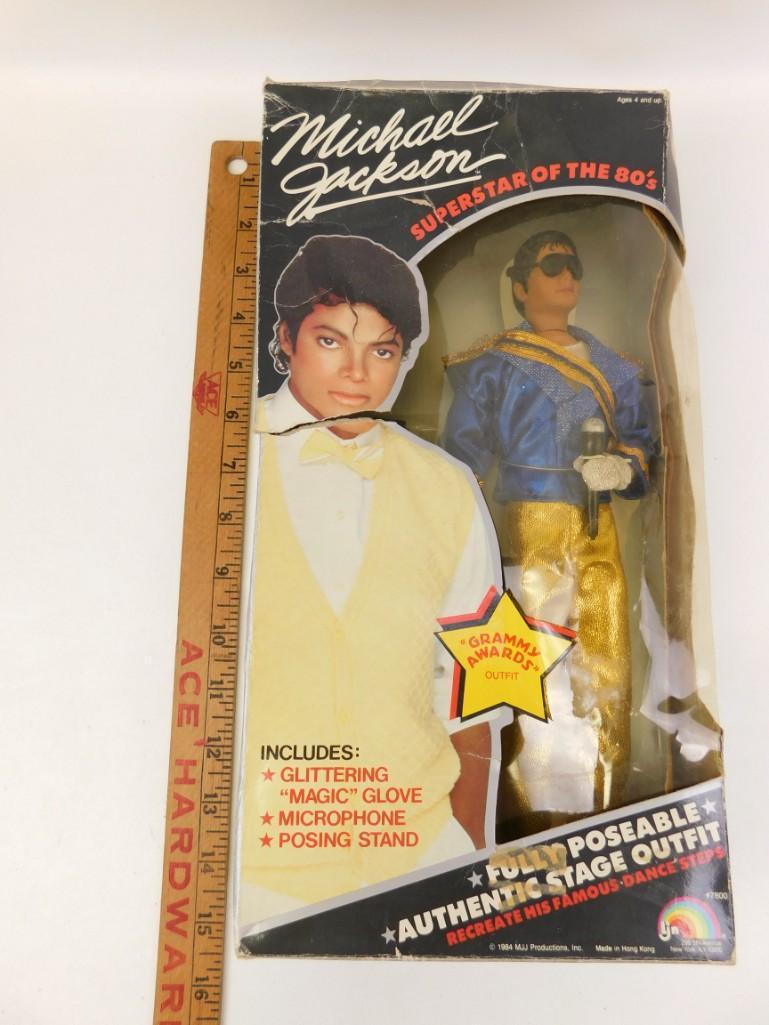 Michael Jackson Fully Poseable Action Figure In Box (1 of 2)