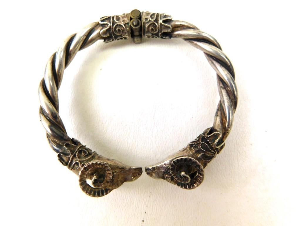 Vintage Sterling Silver Ram head bracelet (1 of 4)
