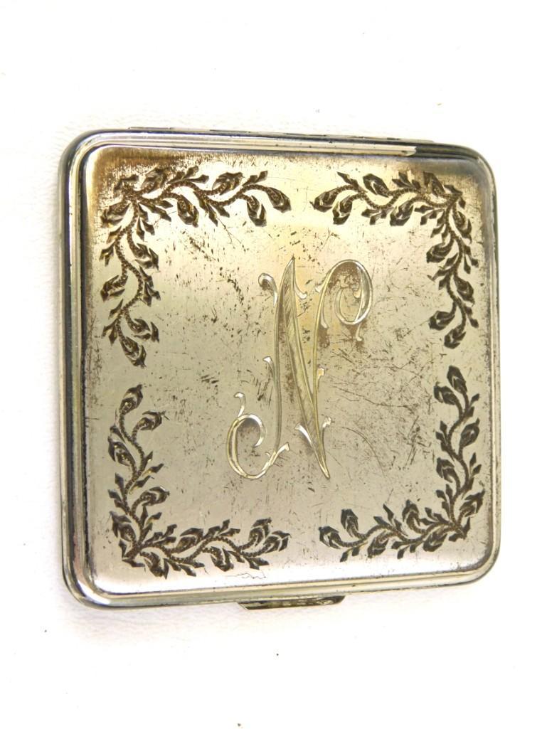 Sterling Silver Compact: Sterling Silver Compact