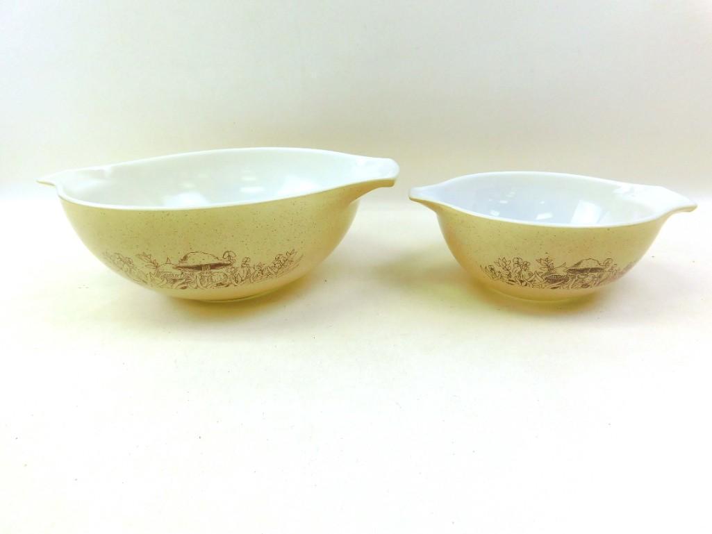 2 Vintage Pyrex Forest Fancies Cinderella Mixing Bowls: 2 Vintage Pyrex Forest Fancies Cinderella Mixing Bowls or Batter Bowls with a Mushroom Pattern