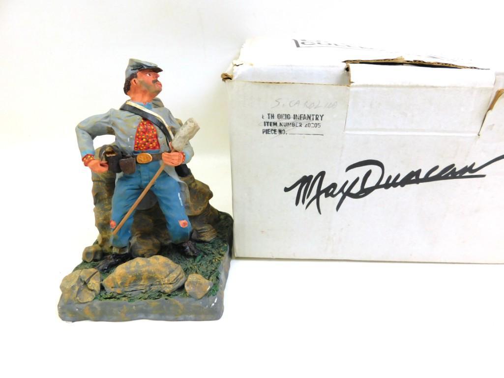 Max Duncan Civil War Figurine: Max Duncan Civil War Figurine Condition: Comes with a Max Duncan box, but I don't think the box is the original one that goes with this figurine