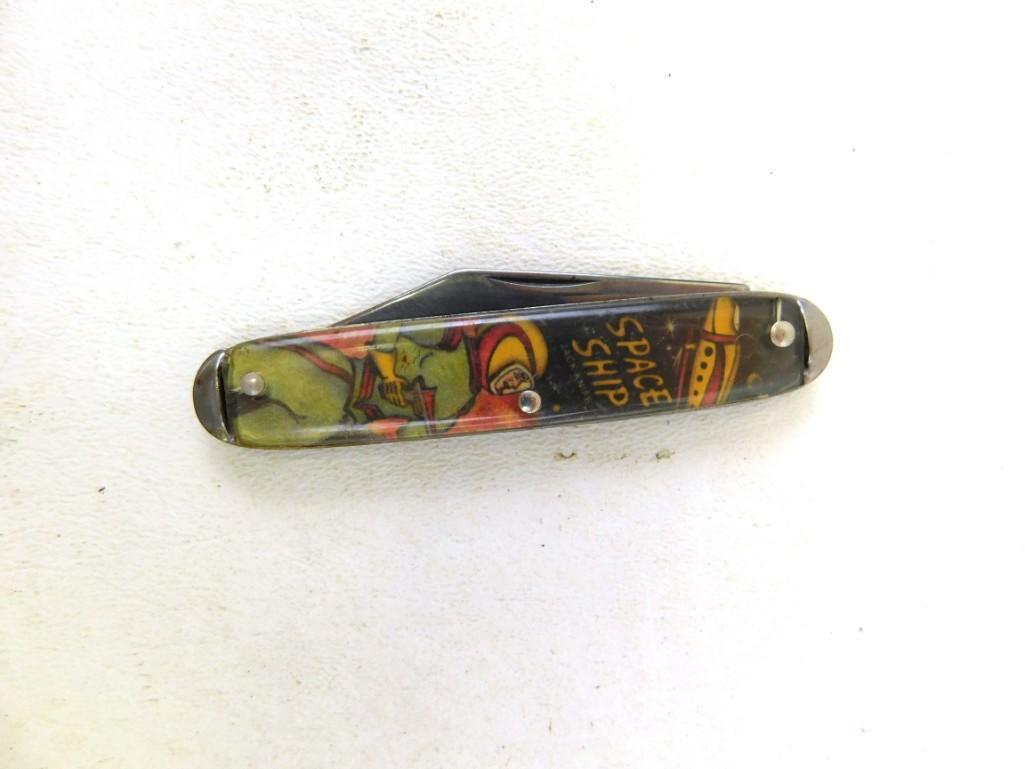 Vintage Buck Rogers Space Ship Knife Made in USA: Vintage Buck Rogers Space Ship Knife Made in USA