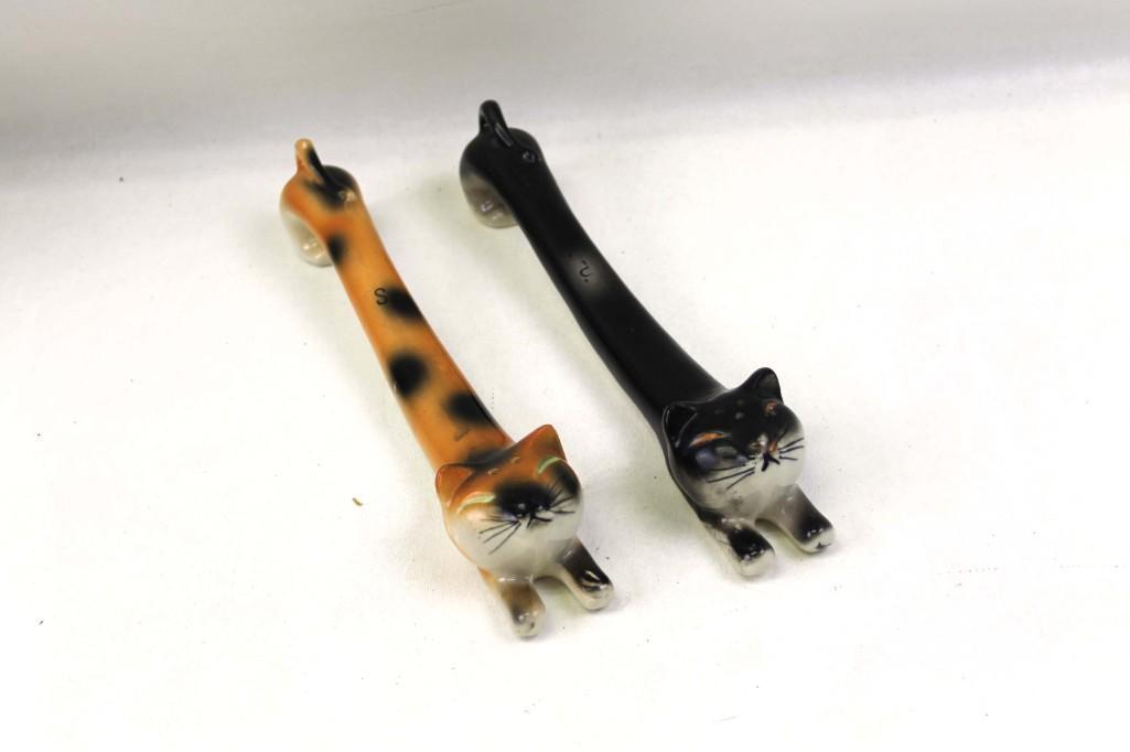 Vintage Sonsco Long Cats Salt and Pepper Shakers: Vintage Sonsco Long Cat Salt and Pepper Shakers Orange and Black Kitties with original labels