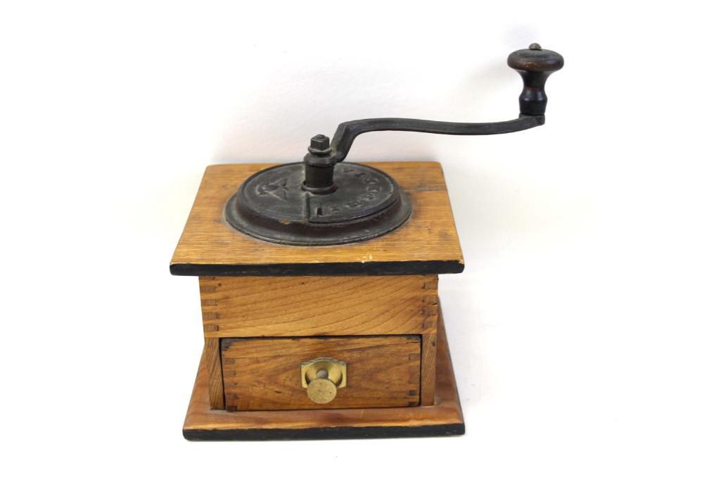 Vintage Arcade Imperial Coffee Grinder (1 of 5)