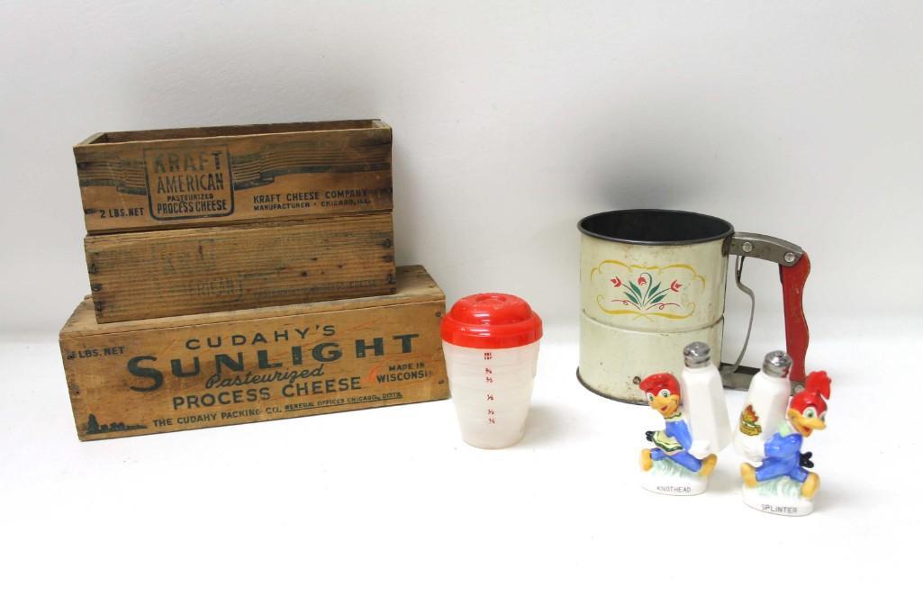 Vintage Kitchen Lot incl Walter Lanz Knothead and (1 of 6)