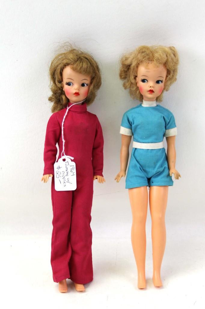 Pair of 1960s Ideal Tammy Dolls (1 of 3)
