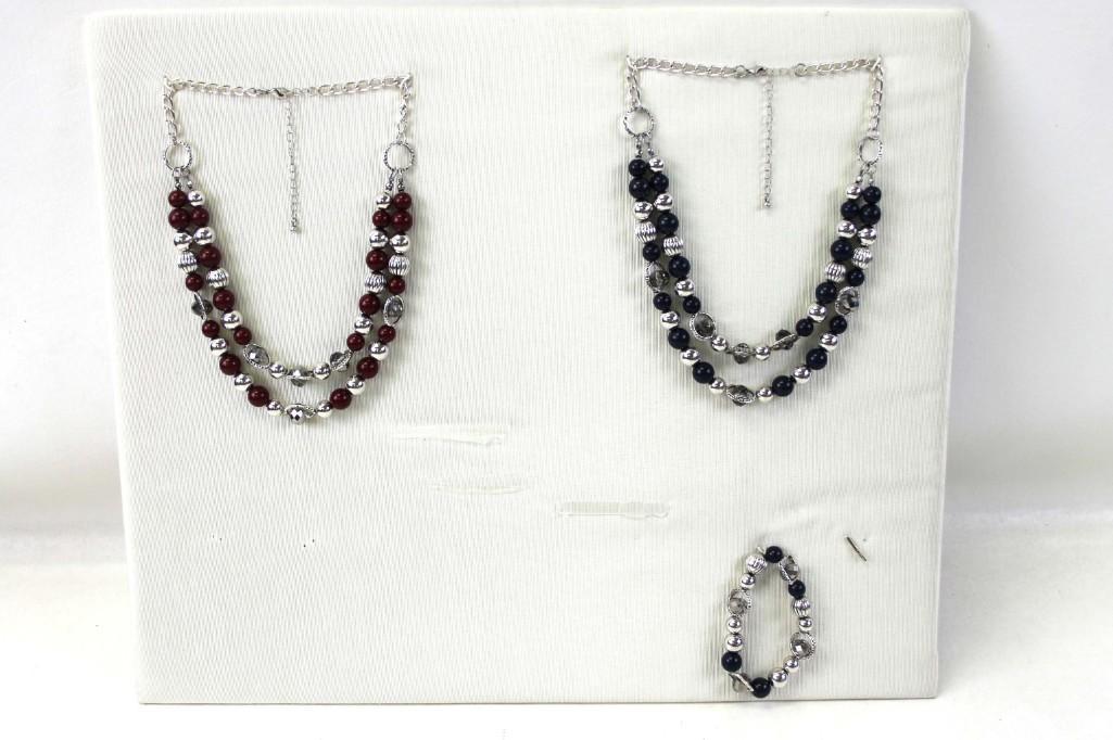 2 Necklaces and a Bracelet New on card (1 of 3)