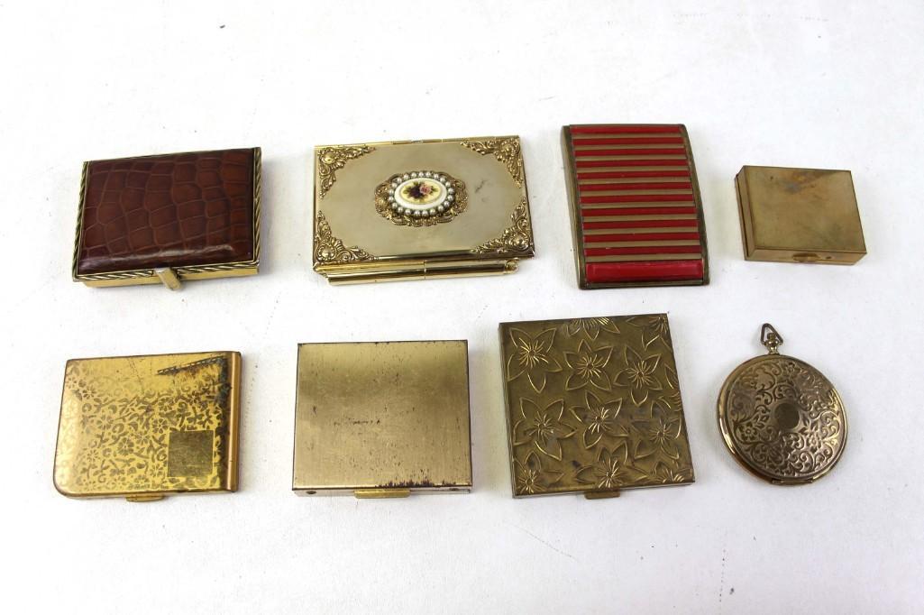Lot of Vintage Compacts Etc: Lot of Vintage Compacts Etc